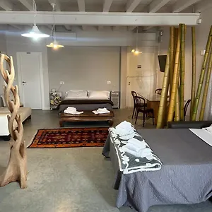 https://genovesa-44.hotelinveneto.com